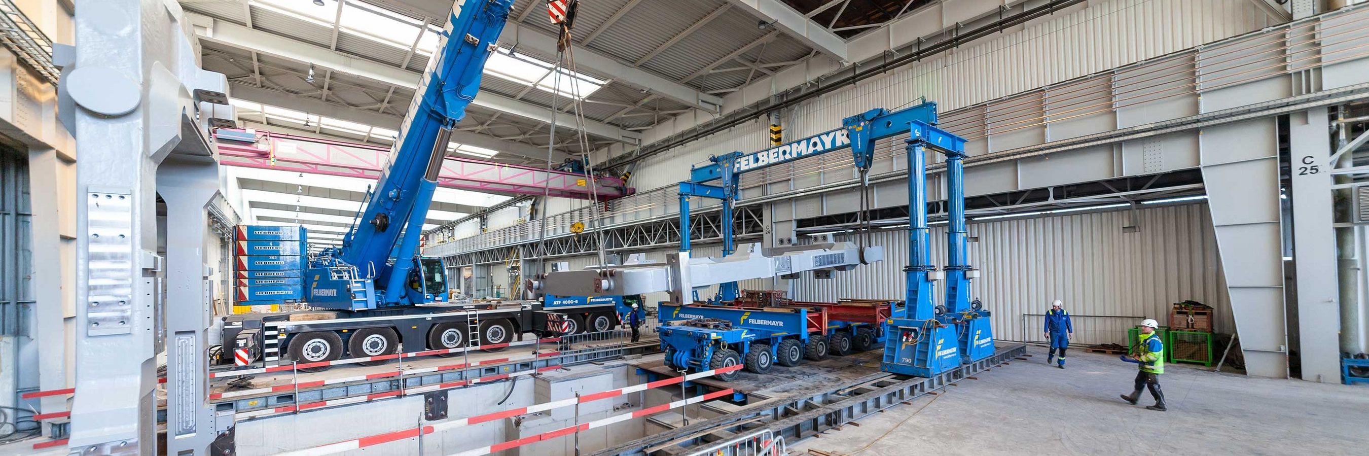 © Felbermayr/Lackner Felbermayr Hubgeräte bei Schwermontage von Industriekomponenten